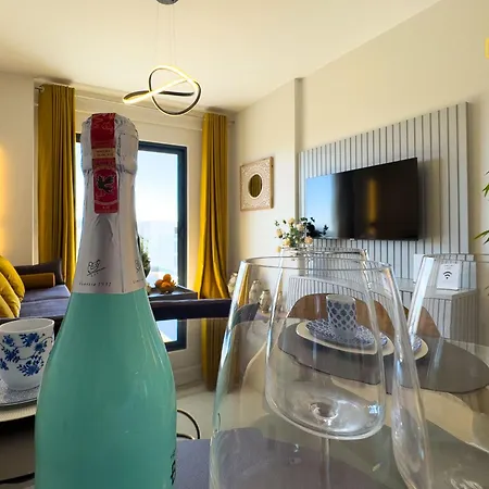 Dori Coastal Escape Apartamento *
