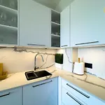 Dori Coastal Escape Appartement *